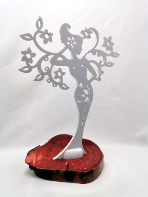 Подставка под ювелирные украшения