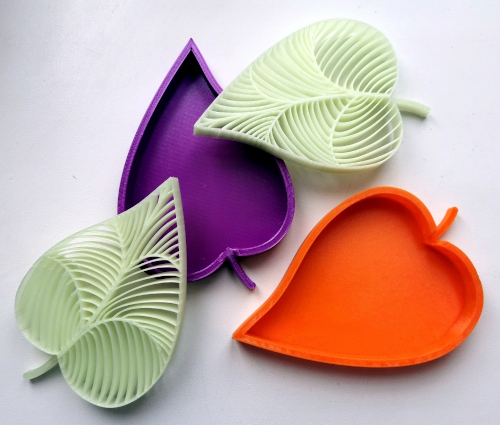 Мыльница в форме листа