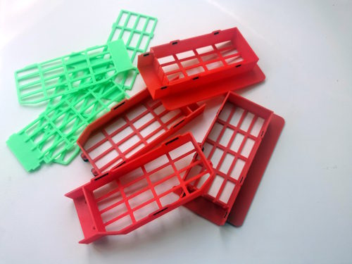 Корпус с крышкой