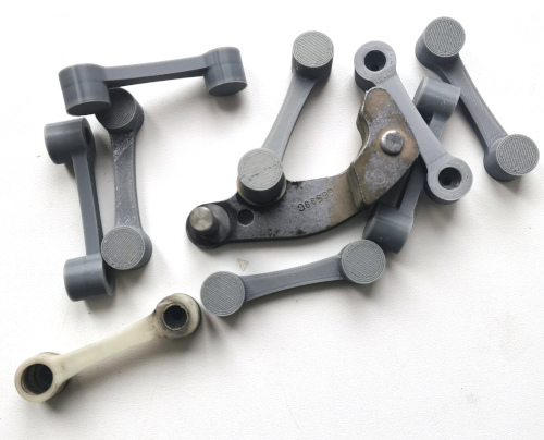 Тяга противовеса (тяга рычага) МКПП Рено Логан